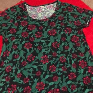 LulaRoe Poinsettia Shirt